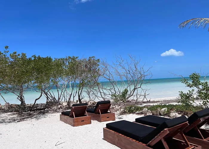 Casa Punta Coco & Beach Club (Adults Only)